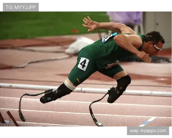 奥斯卡·皮斯托瑞斯训练完直接去夜店？这反差谁顶得住