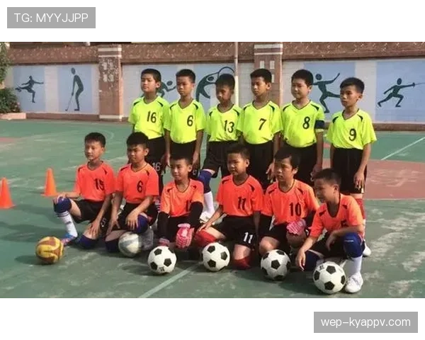 沙滩足球规则详解：比赛流程与裁判判罚标准解析